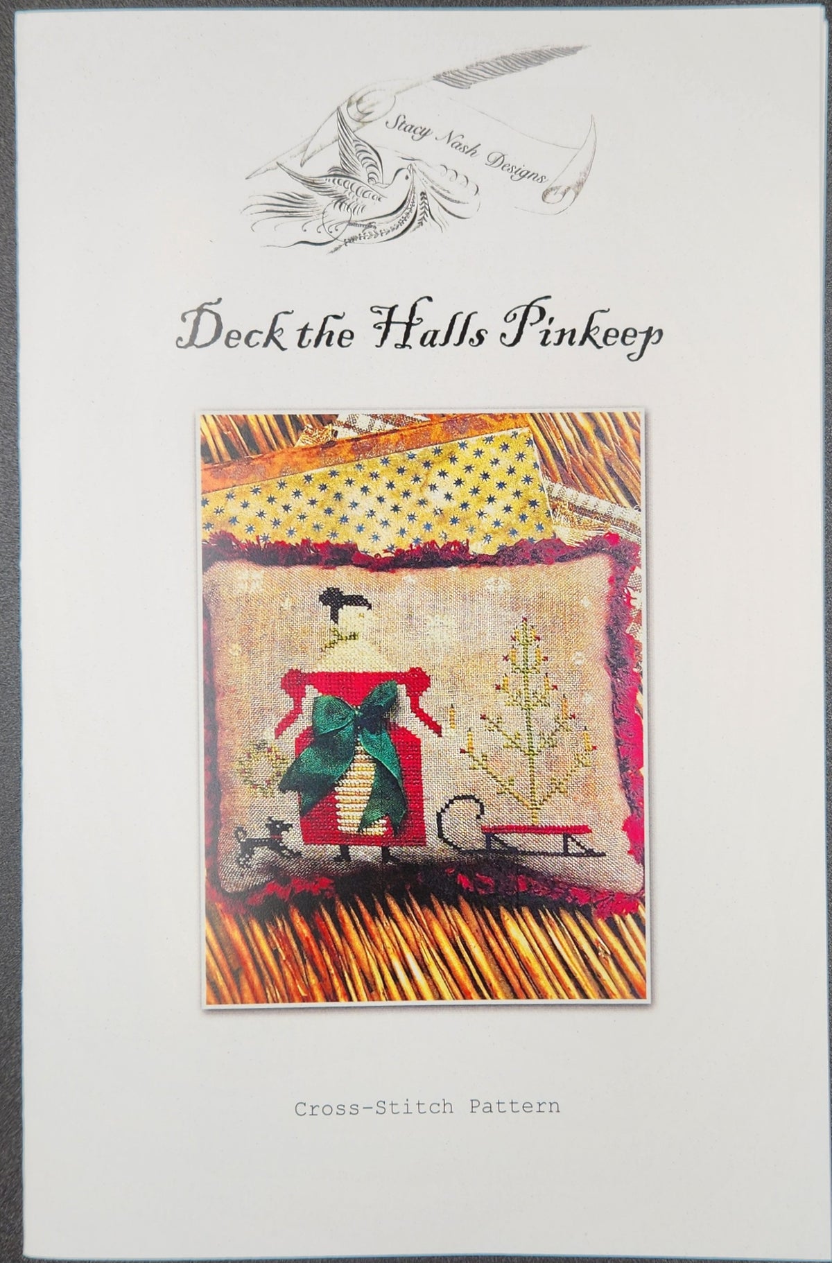 Deck the Halls Pinkeep